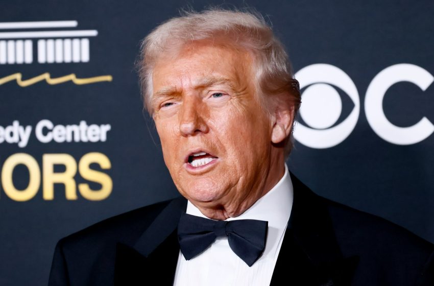  Trump Shows Support for Nexstar-Tegna Merger, FCC Chair: ‘Get It Done’