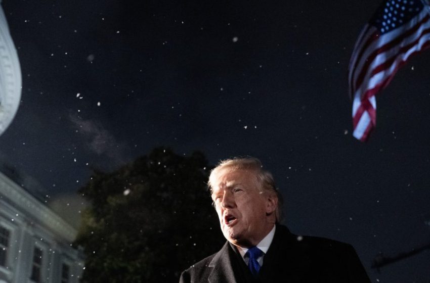  U.S. government borrowed $43.5 billion a week in the first four months of the fiscal year