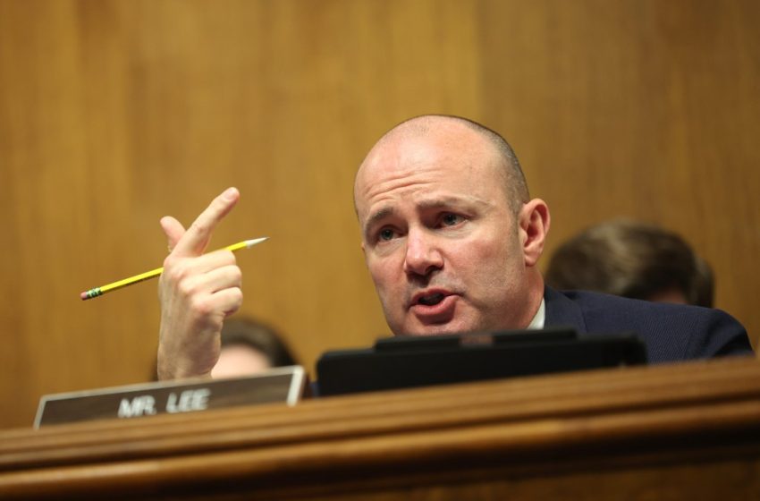  After Netflix Drops Warner Bros. Bid, GOP Senator Cancels Hearing