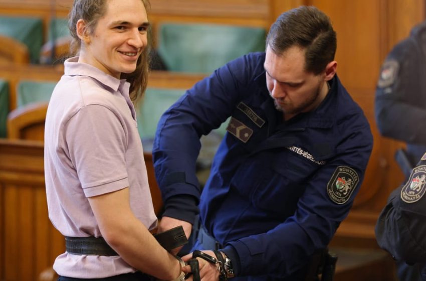  Hungarian court sentences German to 8 years in assault on neo-Nazis – POLITICO