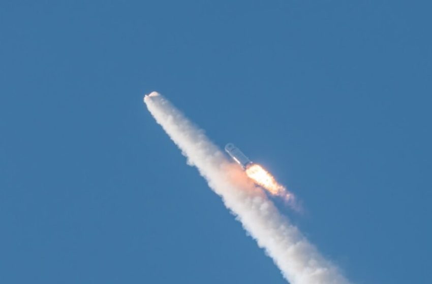  China showcases new Moon ship and reusable rocket in one extraordinary test