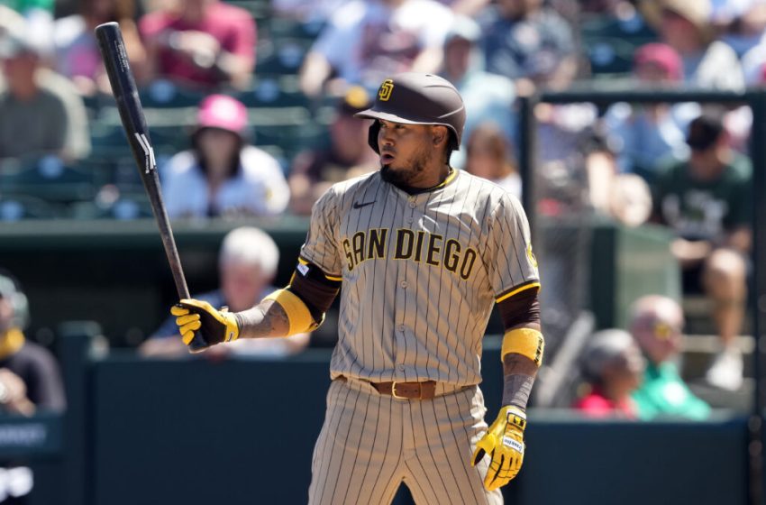  Giants, Luis Arraez Agree To One-Year Deal