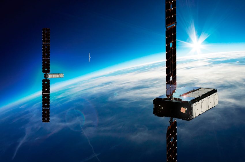  Satellite manufacturers see emerging market for ‘mini-constellations’
