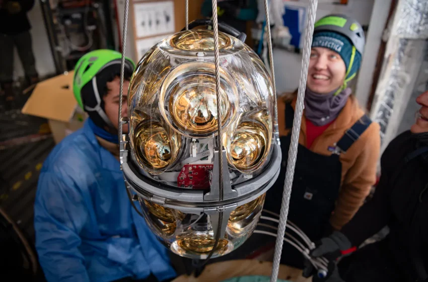  Deep in Antarctic ice, these particles can answer basic questions about the universe