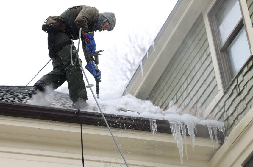  Ice dams return, now Mass. homes are leaking, homeowners worrying