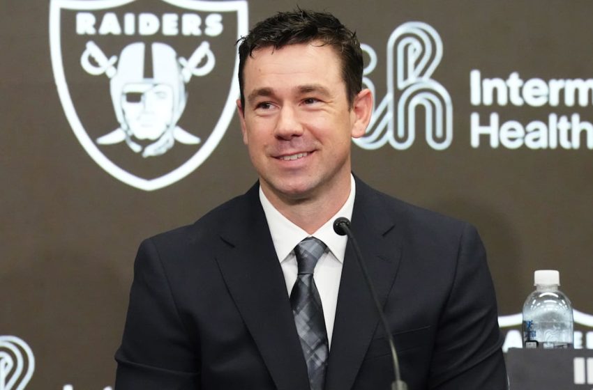  How the Raiders Landed on Klint Kubiak As Head Coach