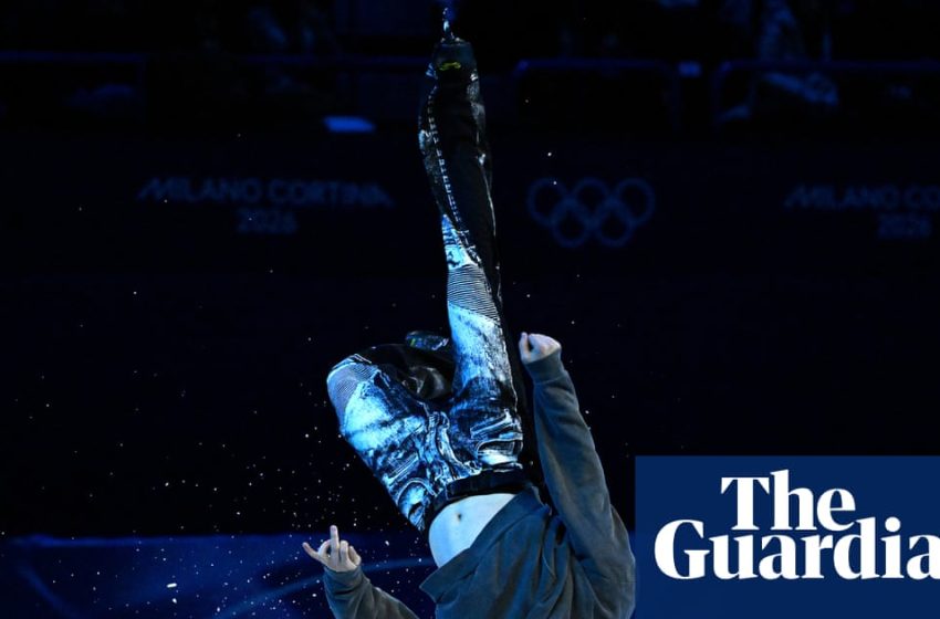  Ilia Malinin performs to Fear as he completes cathartic Olympic gala routine | Winter Olympics 2026