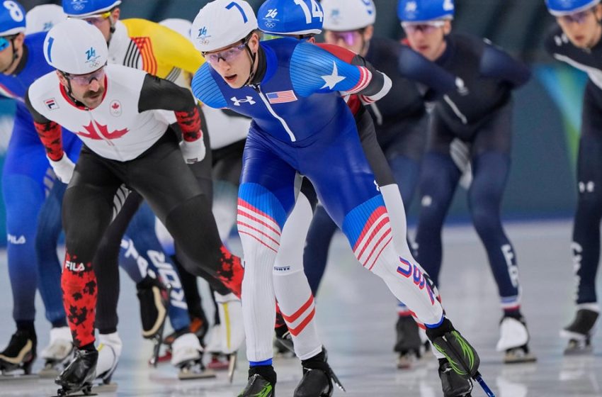  Jordan Stolz’s bid for another Olympic gold medal ends as Dutch speedskaters win mass start