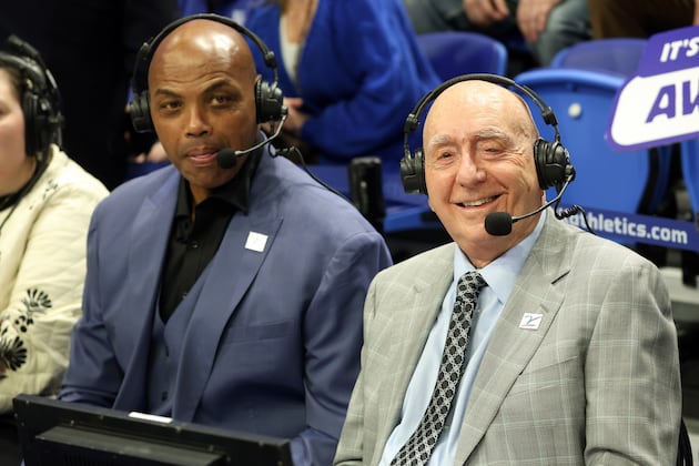  Kevin Young, BYU get support from Dick Vitale after chants – Deseret News