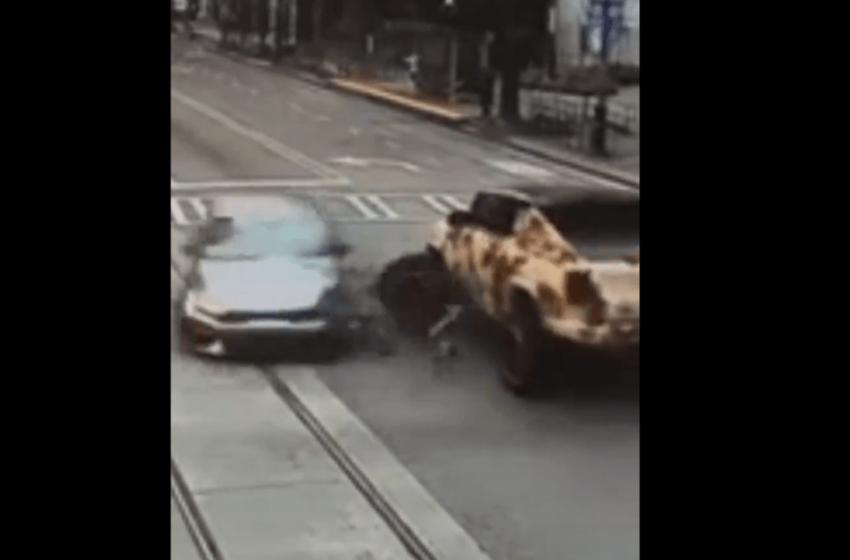  LaMelo Ball’s car accident video deserved an answer, but Hornets star wouldn’t give one