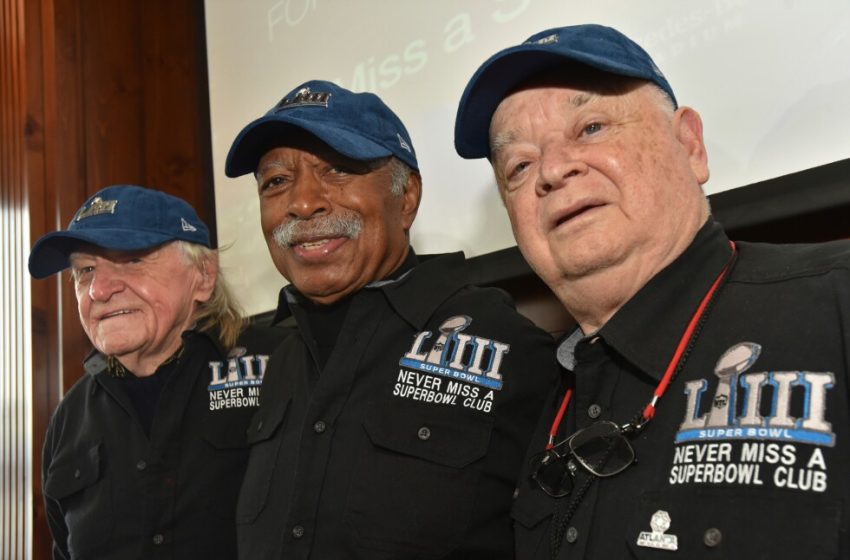  Last 3 fans who ‘never missed a Super Bowl’ mark 60th game