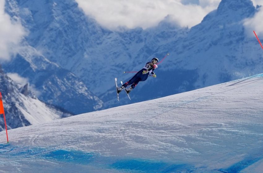  Lindsey Vonn discharged, preparing to leave Italy after Winter Olympics crash, officials say