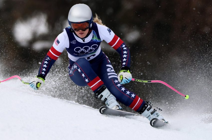  Lindsey Vonn hits the 2026 Winter Olympics slopes for the first time on her torn ACL
