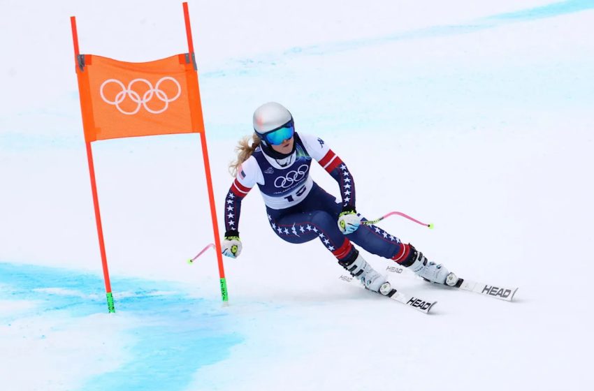  Lindsey Vonn shares gruesome photo, injury update after third surgery