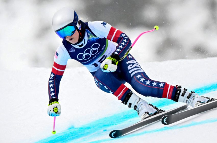  Lindsey Vonn’s Olympic medal hopes dashed after just 13 seconds