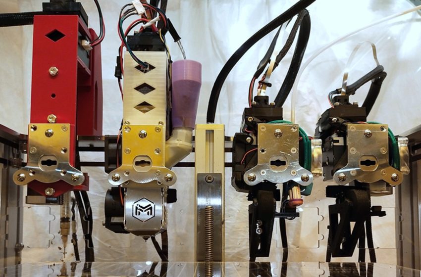  Multimaterial 3D printer builds working motor from scratch in hours