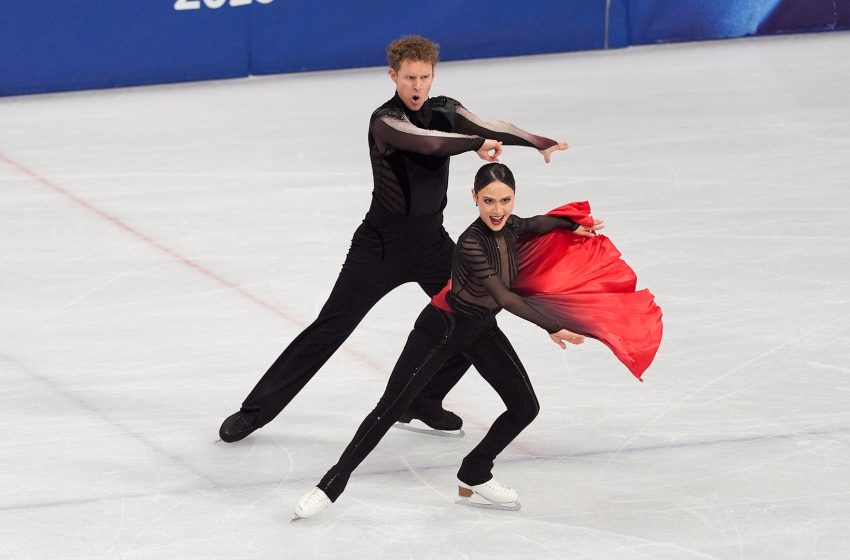  Madison Chock, Evan Bates ‘wouldn’t change anything’ after ice dance silver