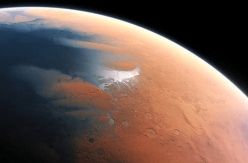  Mars Is Losing Its Water, and Scientists Just Discovered Why