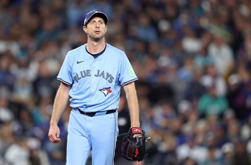  Max Scherzer agrees to one-year, $3 million deal with Blue Jays: Source