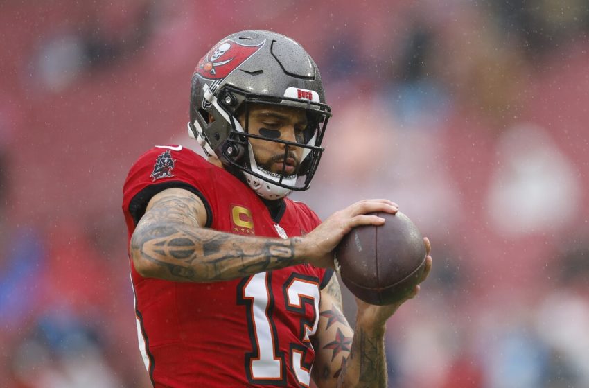  Mike Evans plans to play in 2026, will explore free agency options