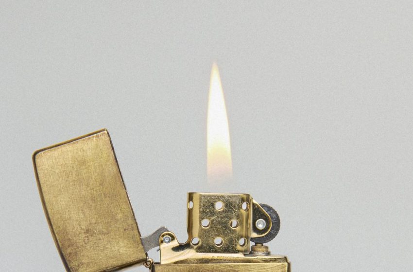  Mumford & Sons: Prizefighter Album Review