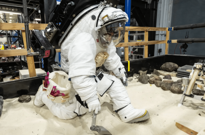  Next-Gen NASA Spacesuit for Moon Missions Reaches Crucial Milestone