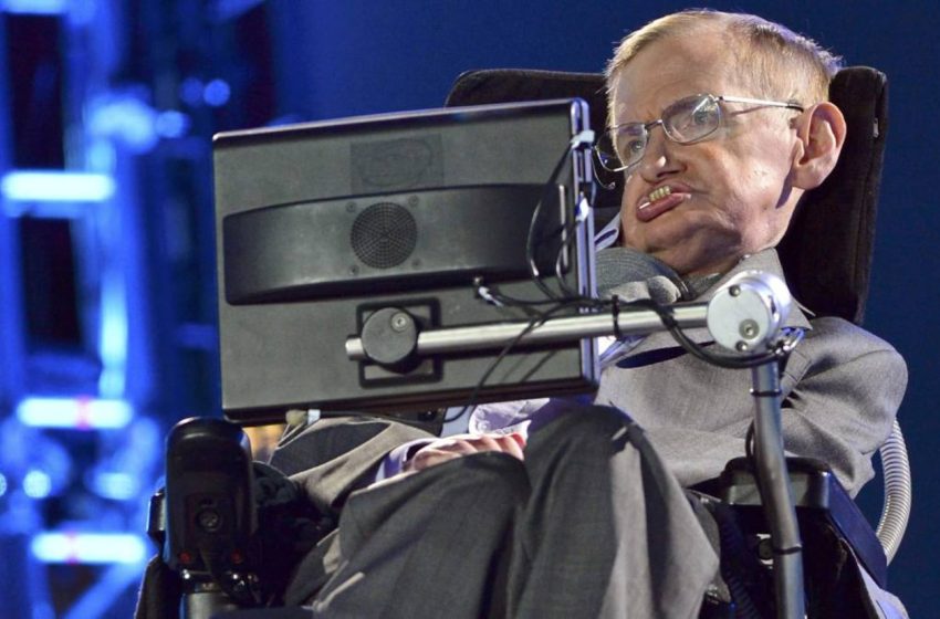  Stephen Hawking, scientist: “Quiet and silent people are the ones who have the strongest and loudest minds”