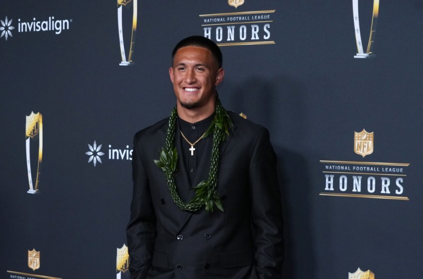  Offensive Rookie of the Year: Tetairoa McMillan