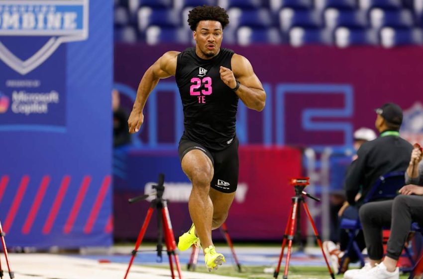  Oregon’s Kenyon Sadiq runs fastest 40 by tight end since at least 2003