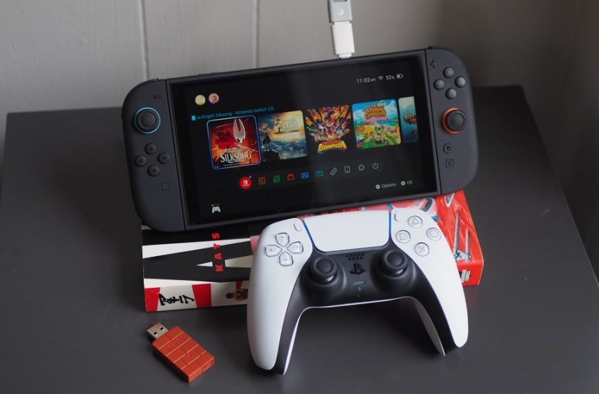  GuliKit’s tiny dongle lets you connect a PS5 controller to your Switch 2