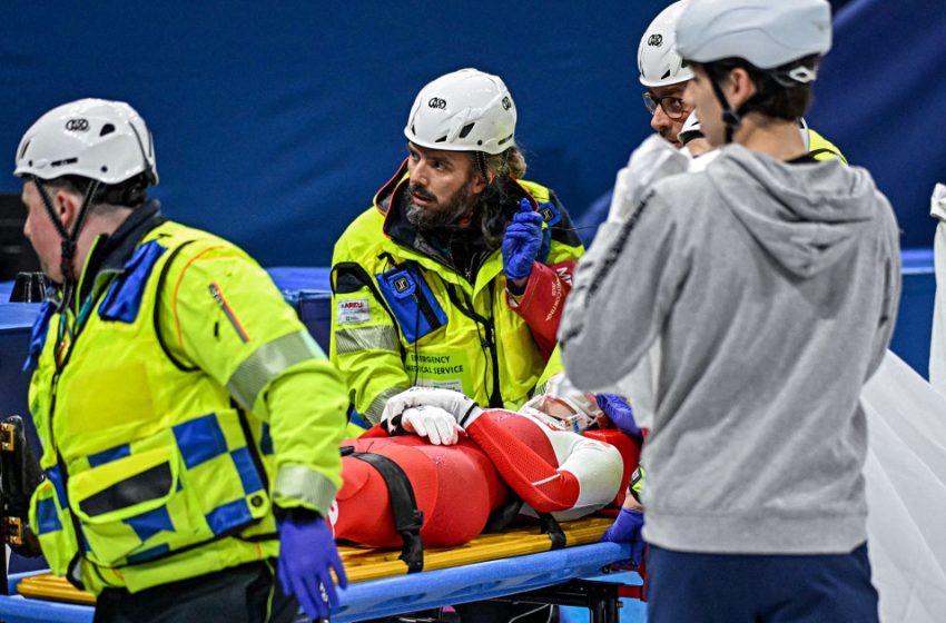  Polish speedskater Kamila Sellier stretchered off after opponent’s blade slices her face