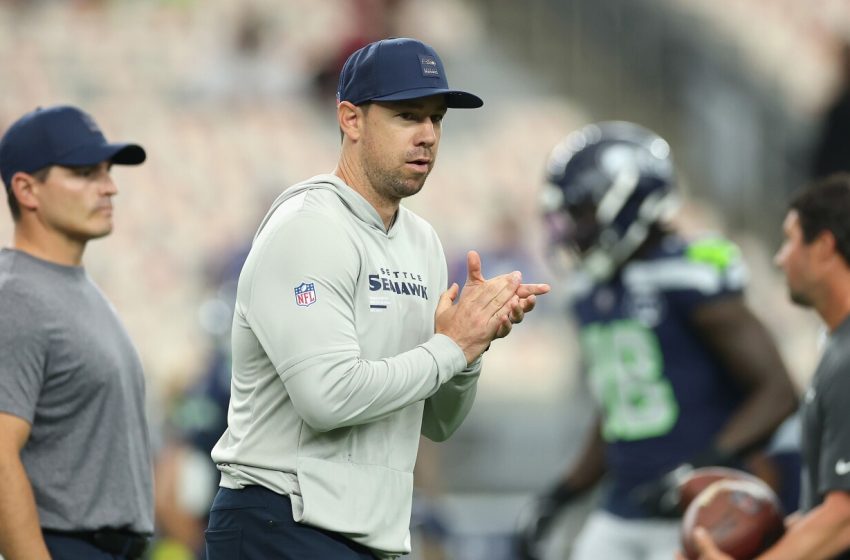  Raiders set to hire Klint Kubiak after Super Bowl LX