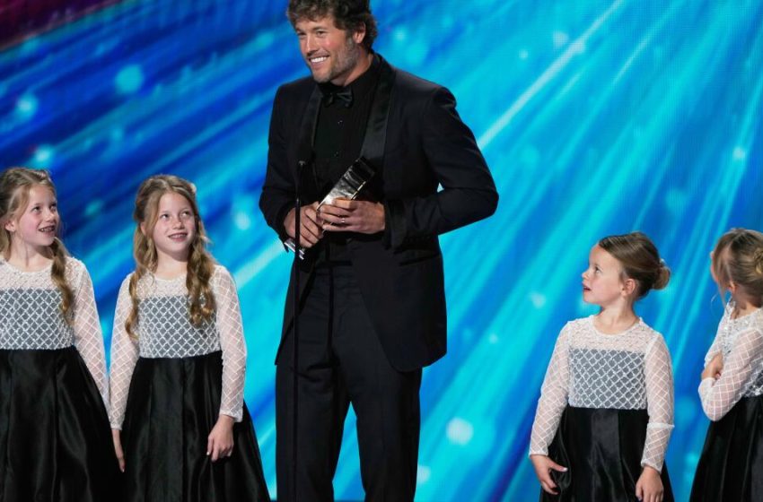  Rams quarterback Matthew Stafford named NFL MVP for 2025 season