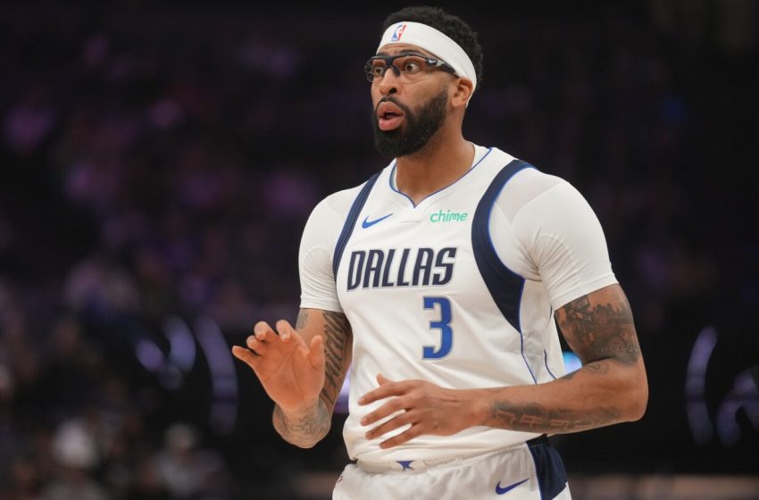  Report: In surprise move, Mavericks trade Anthony Davis to Wizards for Khris Middleton, picks