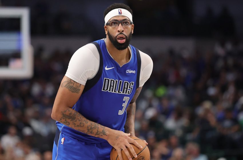  Reports: Anthony Davis traded to Wizards in 8-player deal