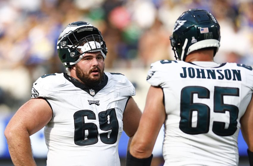  Reports: Eagles’ Lane Johnson, Landon Dickerson both could retire this offseason