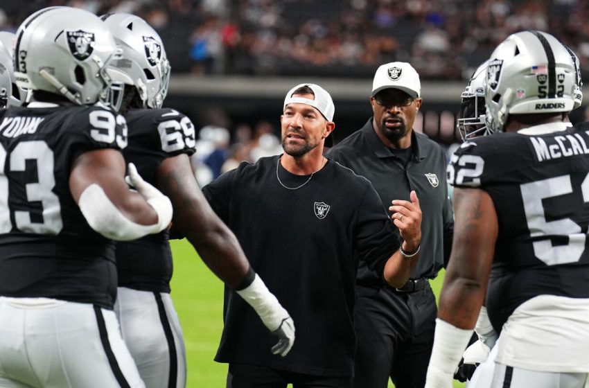  Reports: Raiders promote Rob Leonard to defensive coordinator