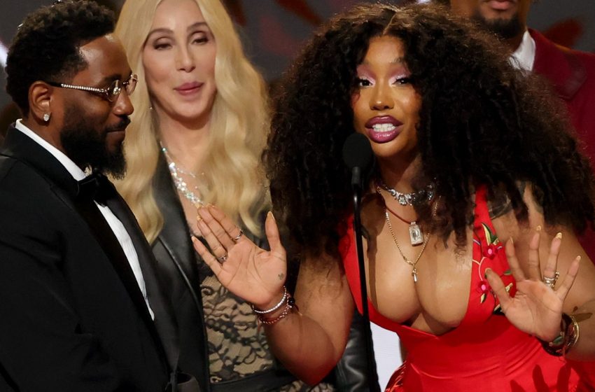  Rob Sheffield on Bad Bunny, Kendrick and More