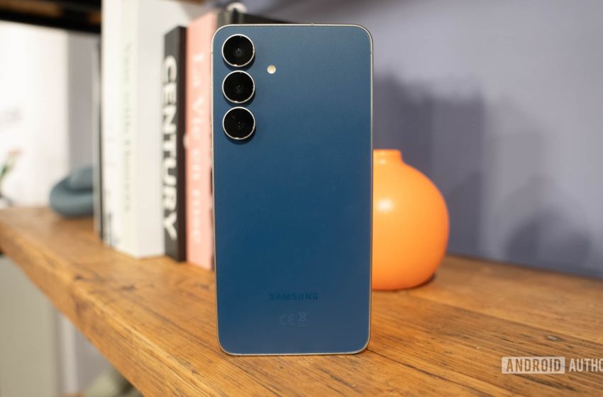  Samsung Galaxy S25 FE hits a new record-low price