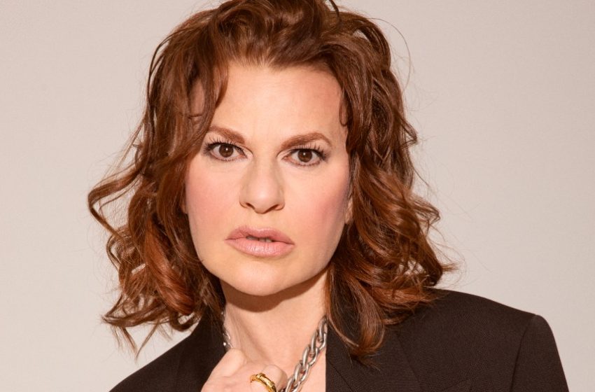  ‘The White Lotus’ Casts Sandra Bernhard in Season 4