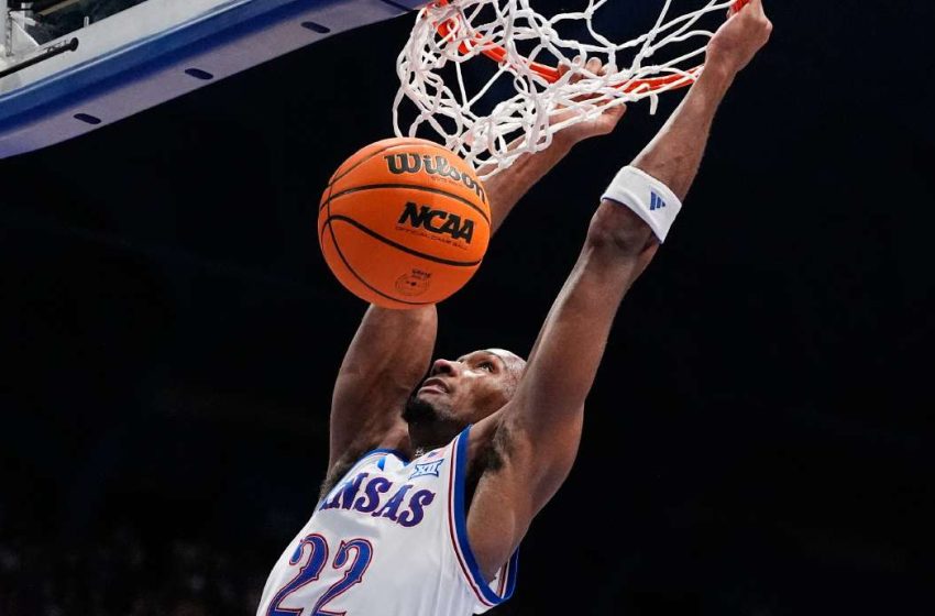  Saunders’ career game rallies No. 13 BYU from 21-point deficit before loss to No. 14 Kansas