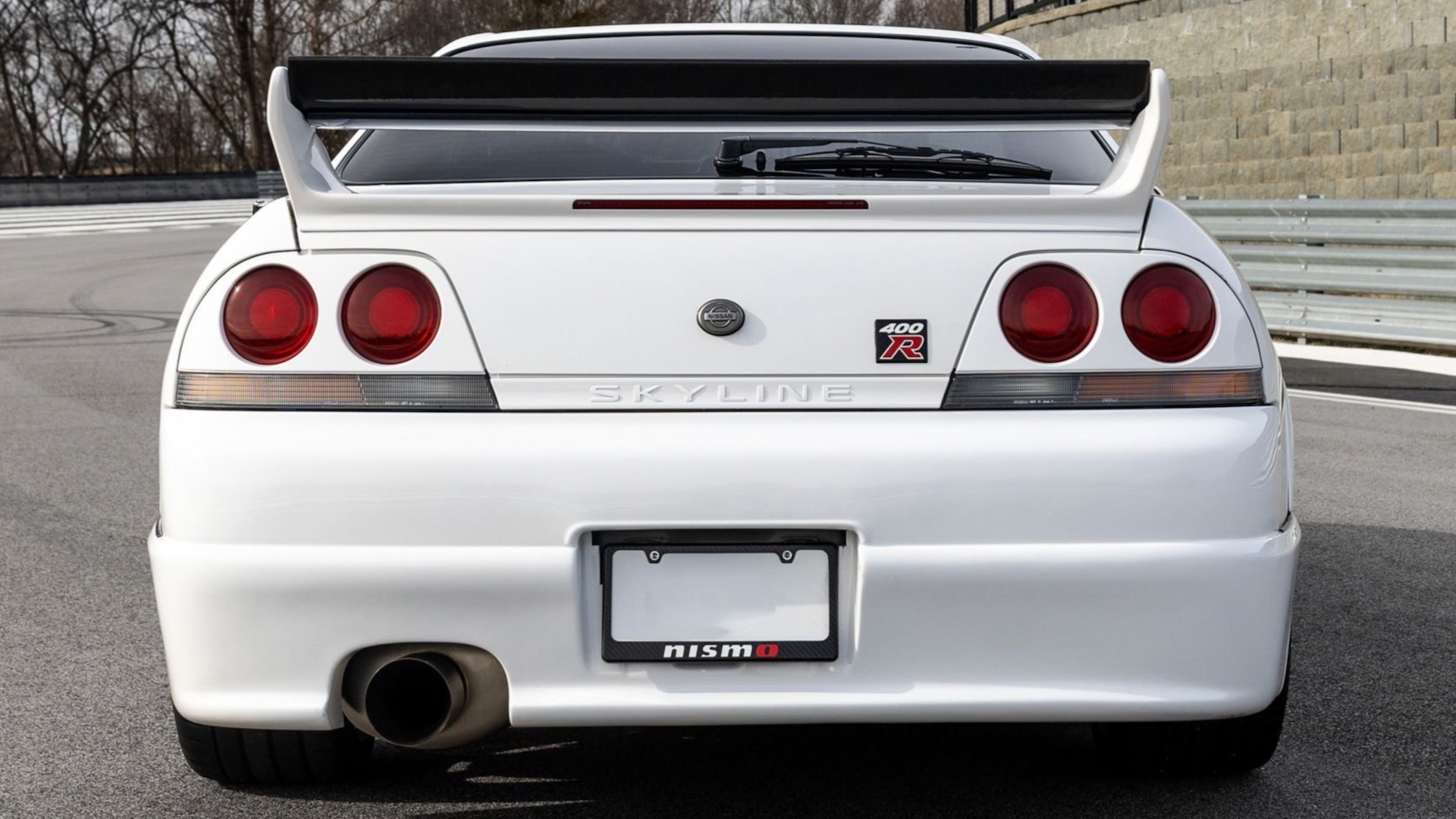 1996 Nissan Skyliner GT-R Nismo 400R rear view.