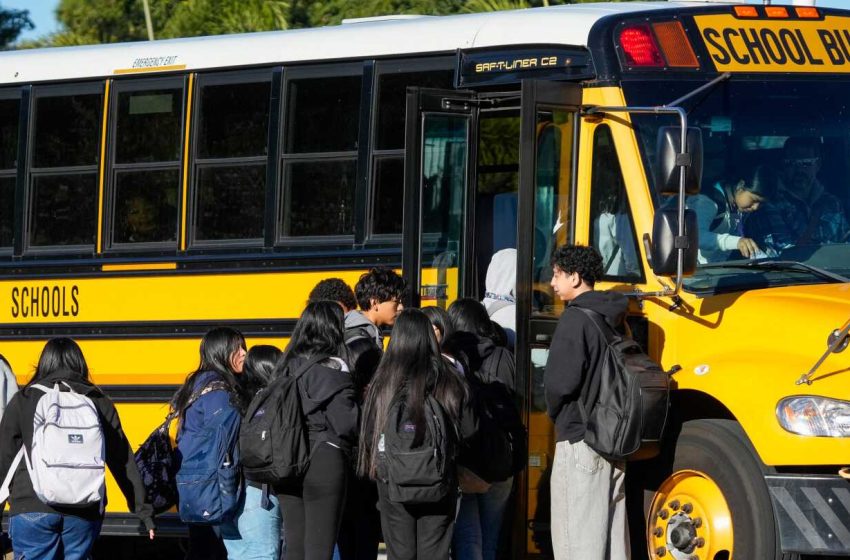  Seattle Public Schools to remain open during parade, with no excused absences