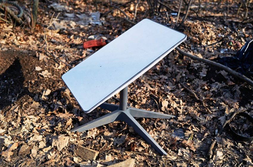  Russian Forces In Ukraine Scramble To Overcome Musk’s Starlink Restrictions