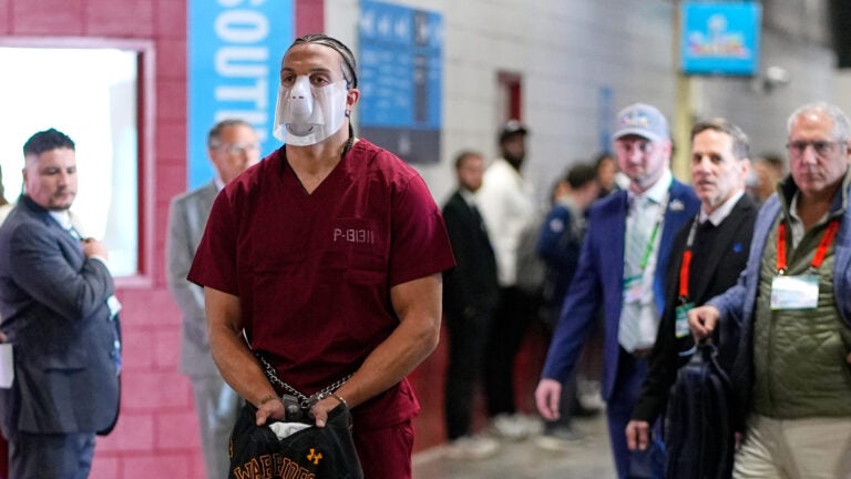  Mack Hollins shows up to Super Bowl with shackles, Vrabel jersey