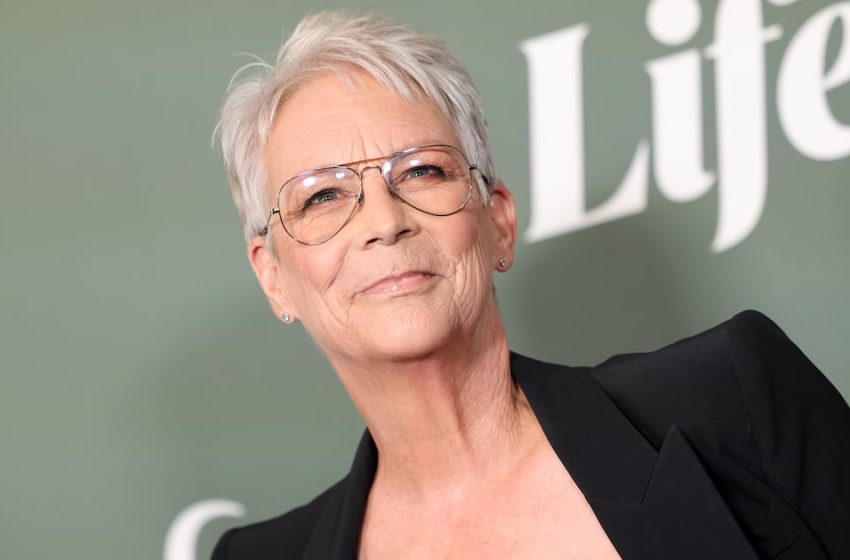  Jamie Lee Curtis Reacts to Tragic Death of ‘First Love’ Robert Carradine