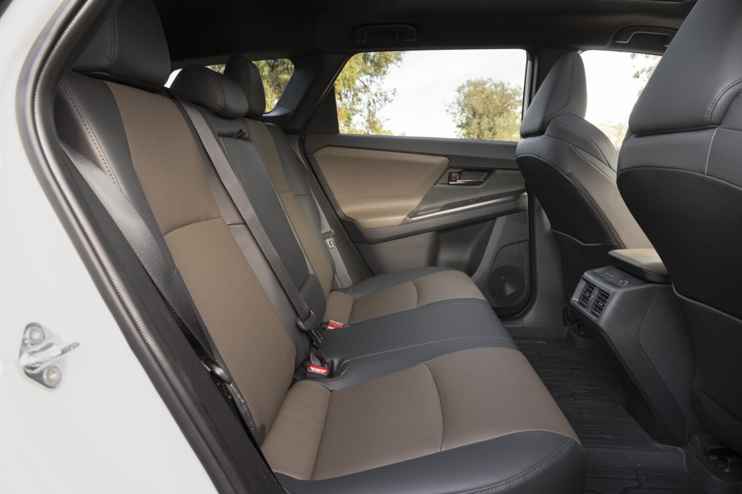 Toyota-bZ-Woodland-EV-interior