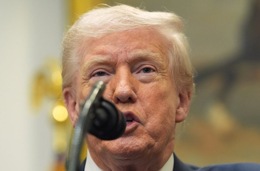  Trump pardons five former NFL players : NPR