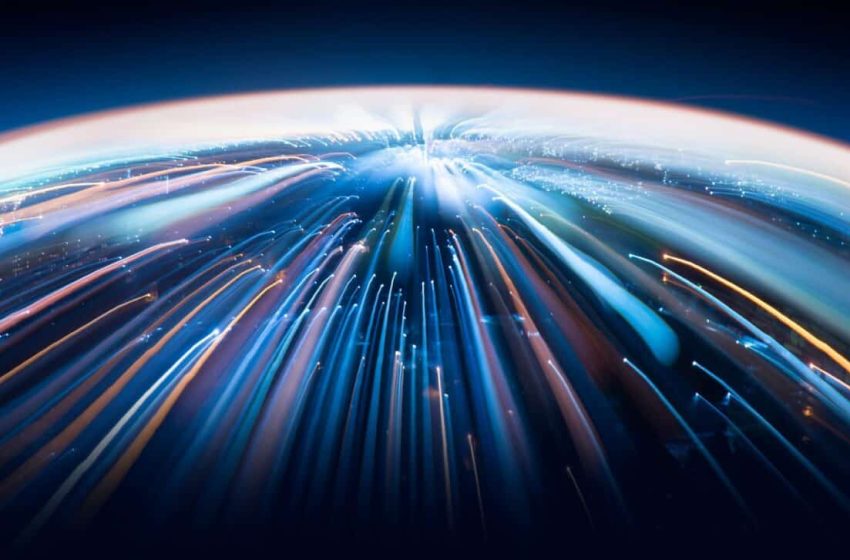  What Happens When You Capture Light Speed in a Photo? Scientists Have the Answer!