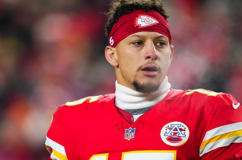  What is the impact of Patrick Mahomes’ restructure past 2026?